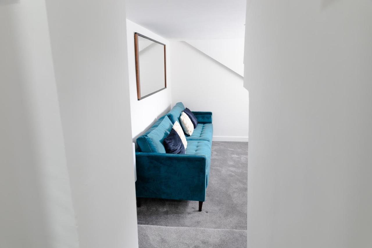 Chic Urban 2 Bedroom Apartments Κάρντιφ Εξωτερικό φωτογραφία