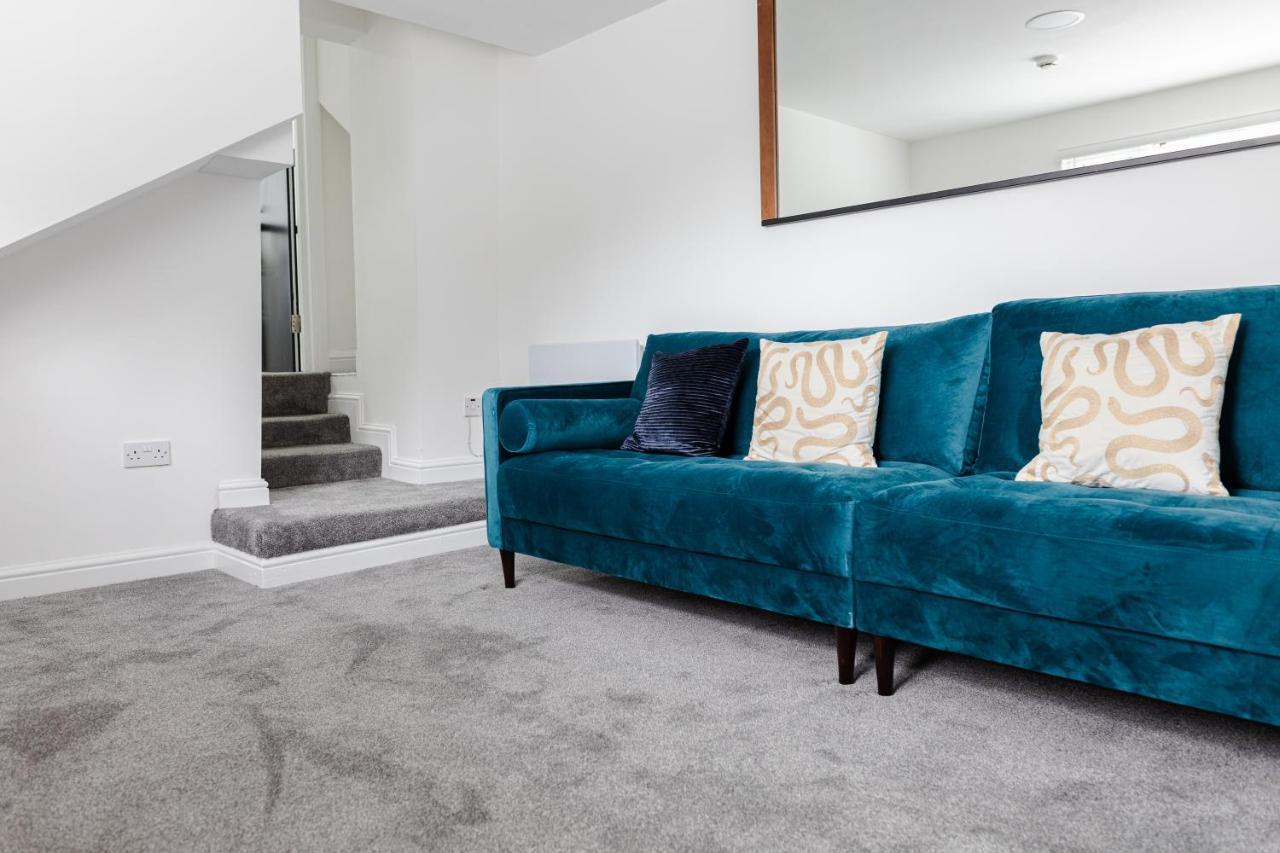 Chic Urban 2 Bedroom Apartments Κάρντιφ Εξωτερικό φωτογραφία