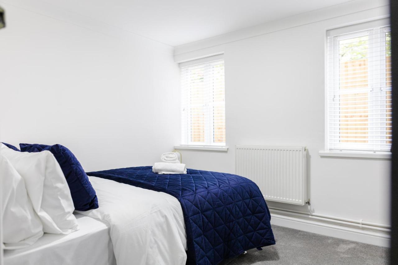 Chic Urban 2 Bedroom Apartments Κάρντιφ Εξωτερικό φωτογραφία