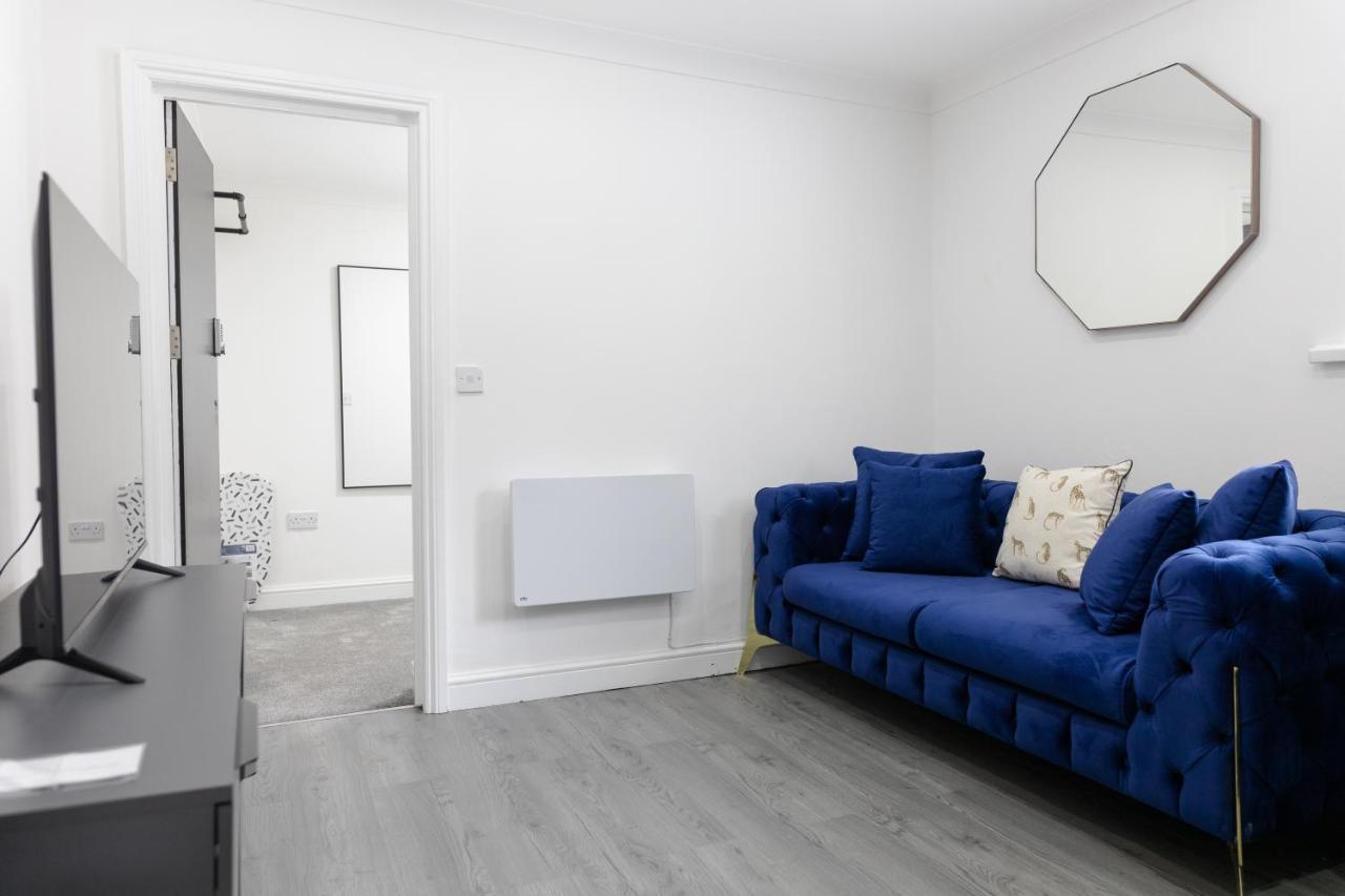 Chic Urban 2 Bedroom Apartments Κάρντιφ Εξωτερικό φωτογραφία