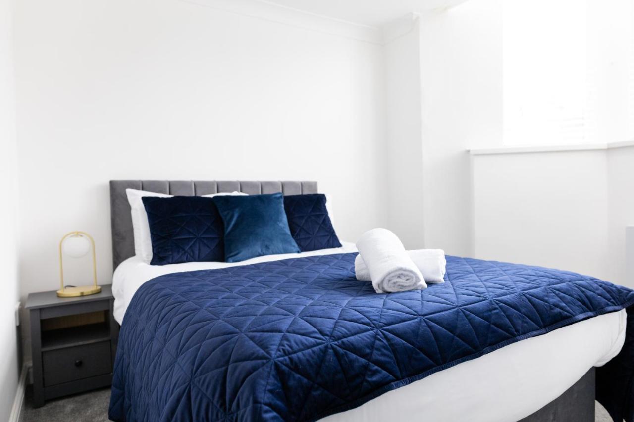 Chic Urban 2 Bedroom Apartments Κάρντιφ Εξωτερικό φωτογραφία